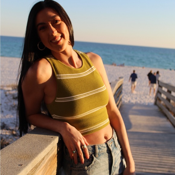 House of Harlow 1960 Olive Green and White Striped Tank Top - Picture 4 of 4